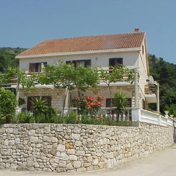 Villa Pincevic, hotel u Lopudu