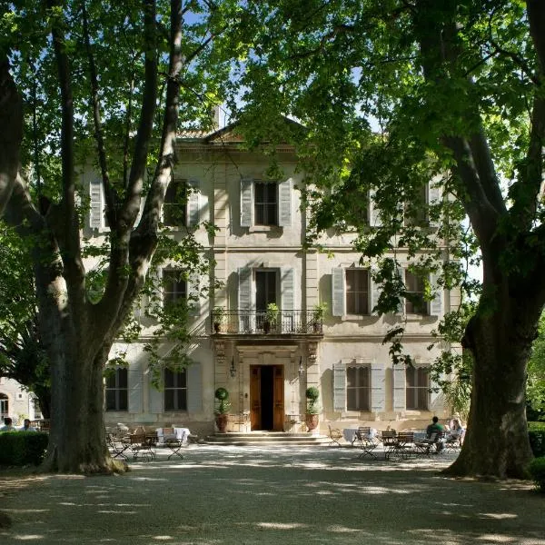 Hotel Château Des Alpilles, хотел в Сен Реми дьо Прованс