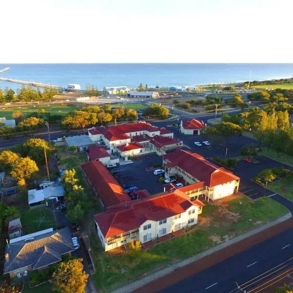 Esplanade Hotel Busselton, hotel din Dunsborough