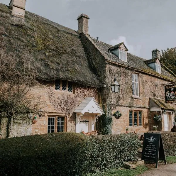 The Falkland Arms, hotell i Chipping Norton