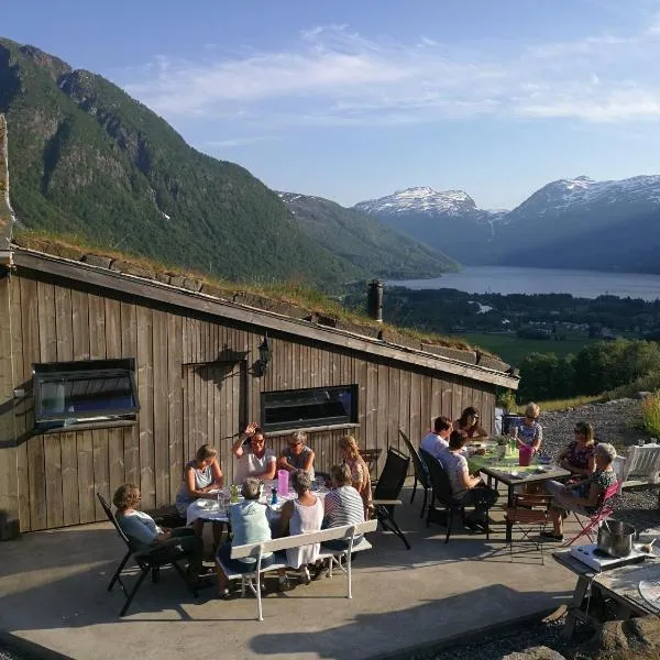 Ein heilt spesiell låve i Røldal, hotell i Røldal