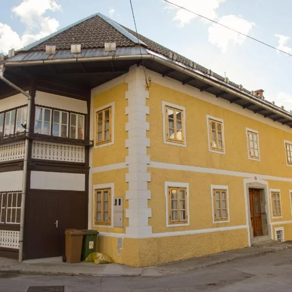 The 1882 Old House Vodnikova, hotel u Bohinju