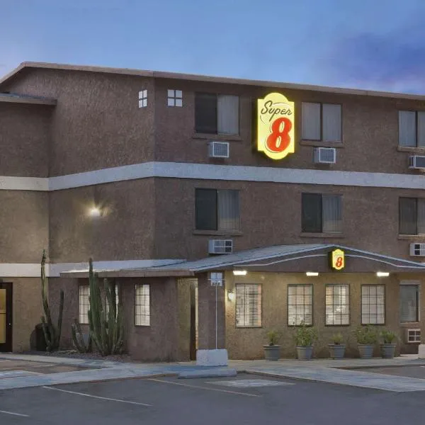 Super 8 by Wyndham Lake Havasu City, hotel en Lake Havasu City