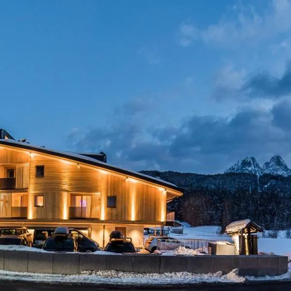 Helmhotel, khách sạn ở San Candido