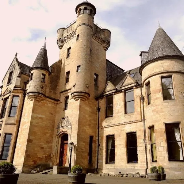 Broomhall Castle Hotel، فندق في ستيرلينغ