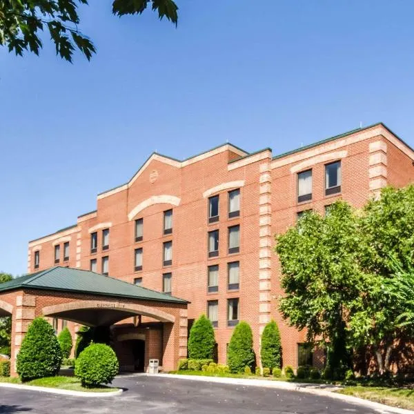 Broad Meadows에 위치한 호텔 Comfort Suites Innsbrook - Short Pump