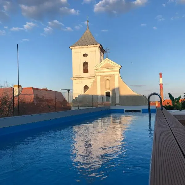 Boutique hotel Tvrđa, hotel em Bilje