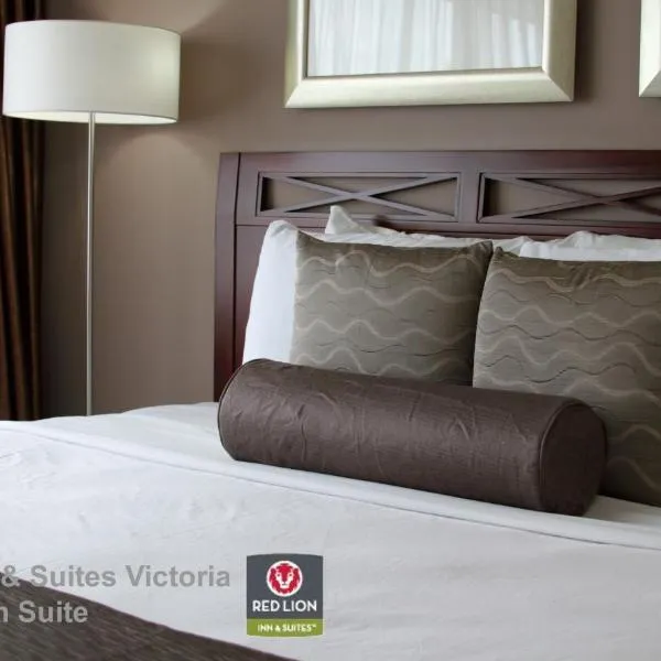 Red Lion Inn and Suites Victoria, хотел в Виктория