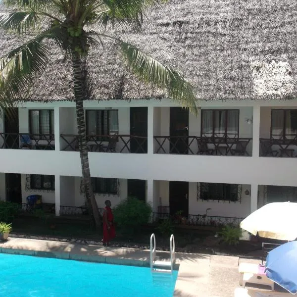 Papillon Garden Bar Villas, hotell i Bamburi