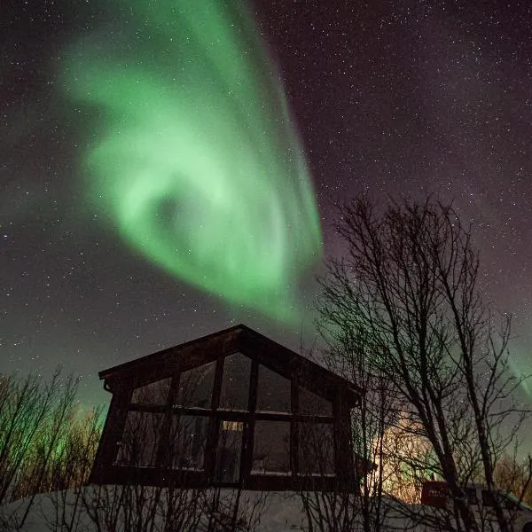 Aurora View Cabin, hotel in Storsteinnes