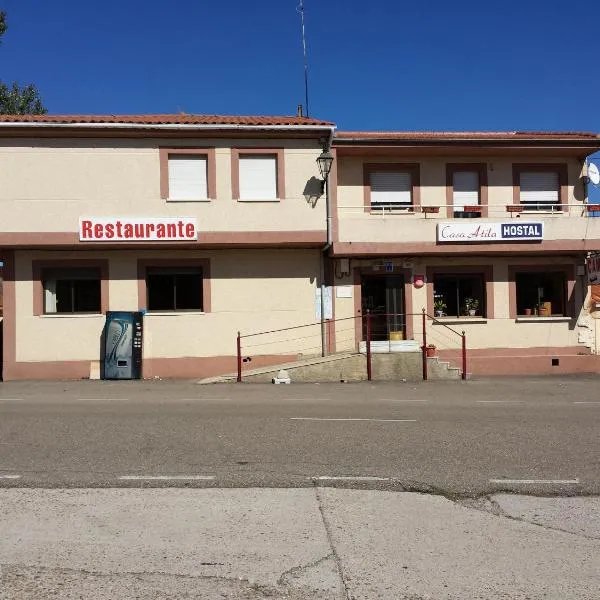 Hostal Atila, hotel a Pino