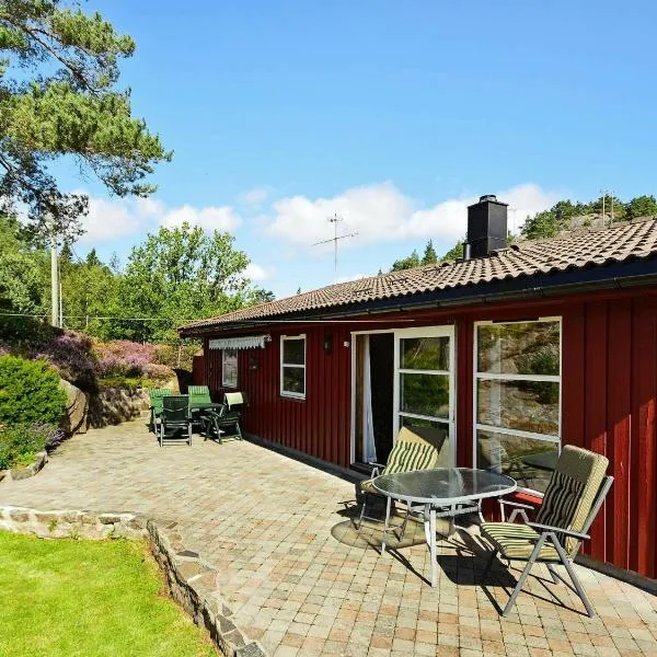 Holiday Home Kystveien, hotell i Risør