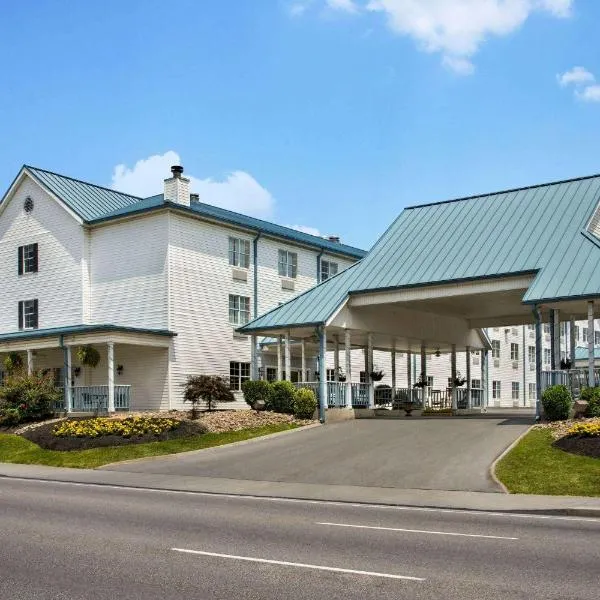 Ramada by Wyndham Pigeon Forge North, hotel in Seymour