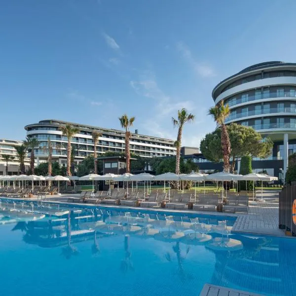 Voyage Belek Golf & Spa Hotel, хотел в Белек