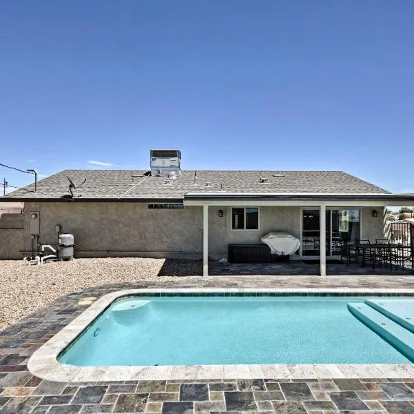 Lake Havasu Home with Pool and Mtn Views, Near Marina, hotel en Lake Havasu City