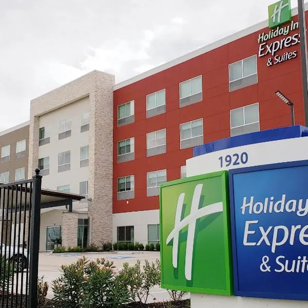 Holiday Inn Express & Suites - Houston IAH - Beltway 8, an IHG Hotel, hotel in Houston