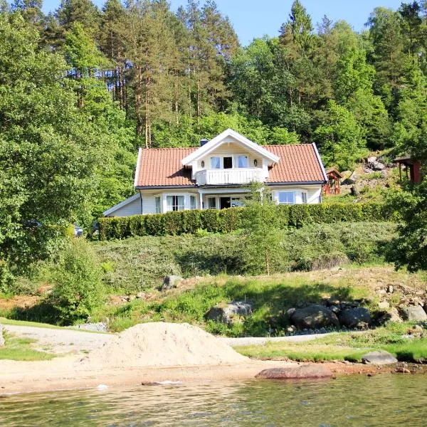 Holiday Home Naudøyna - SOW046 by Interhome, hotell i Lyngdal