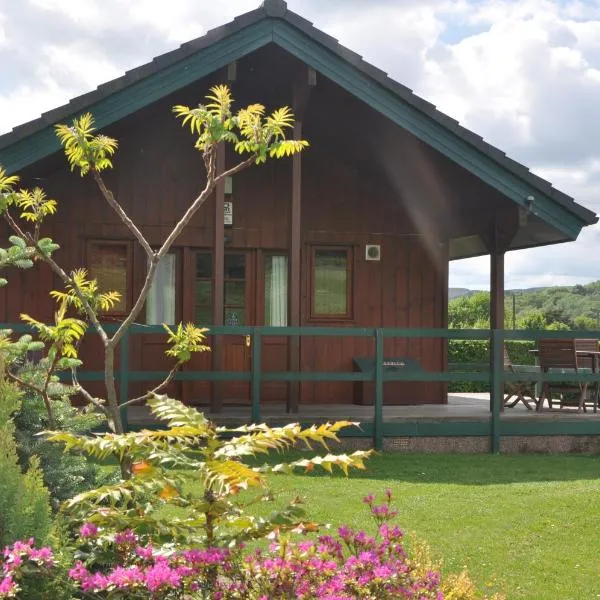 Wellsfield Farm Holiday Lodges, hotelli kohteessa Stirling