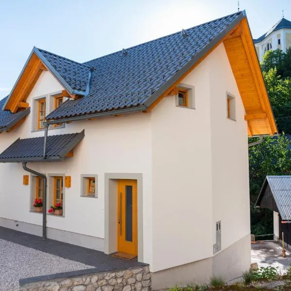 Holiday house Zupanc, hotel u Bohinju