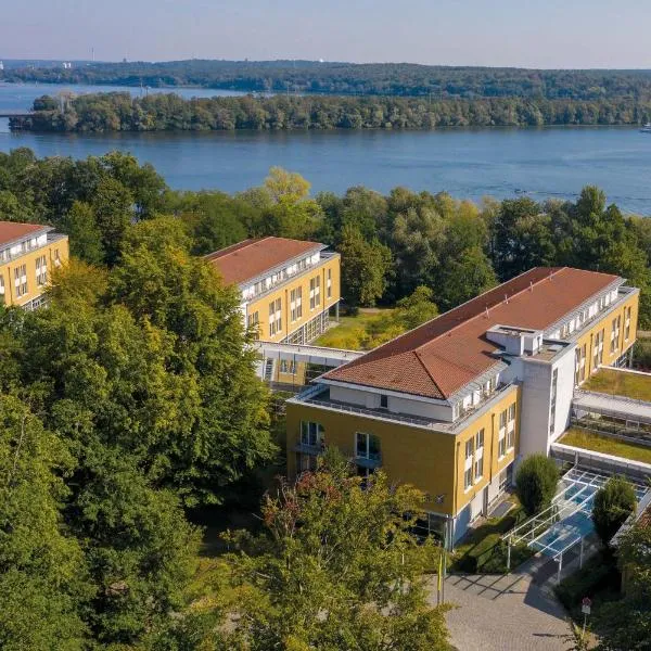 Seminaris SeeHotel Potsdam, hotel v mestu Caputh