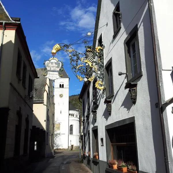 Hotel Weinhaus Am Stiftstor, hotel di Valwig