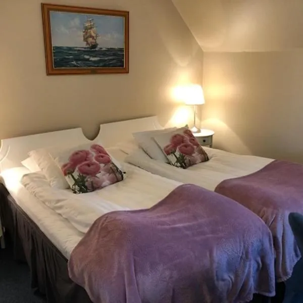 Hotell Turistgården i Simrishamn, hotel v mestu Gladsax