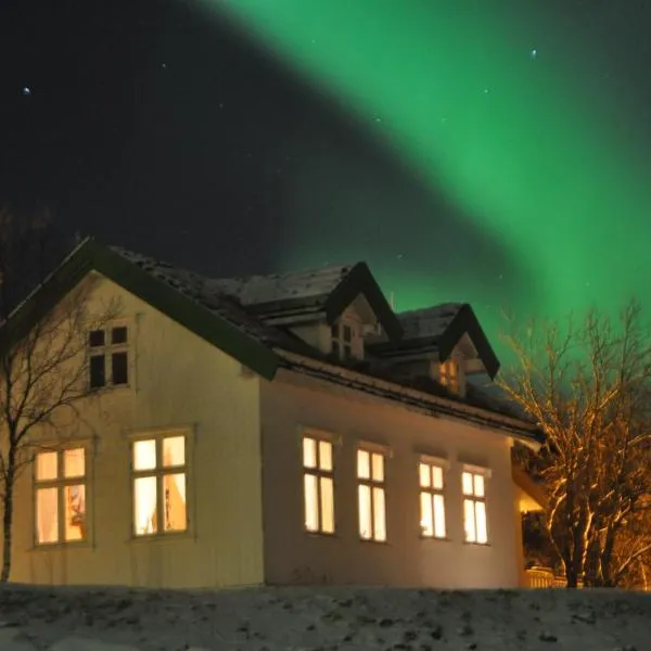 Kabelvåg Feriehus & Camping, hotel a Svolvær