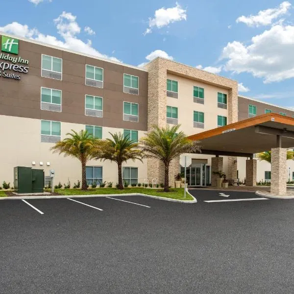 Holiday Inn Express & Suites - Deland South, an IHG Hotel, hotell sihtkohas Lake Helen