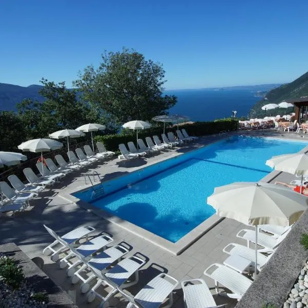 Hotel Residence La Rotonda, ξενοδοχείο σε Gargnano