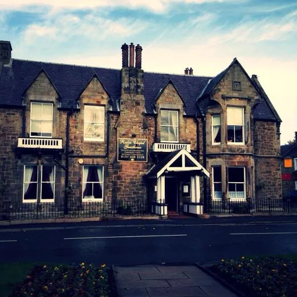 Chapel Cross Guesthouse, hotel u gradu 'Gorebridge'