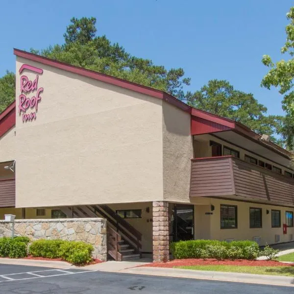 Red Roof Inn Hilton Head Island, hotelli kohteessa Tybee Island