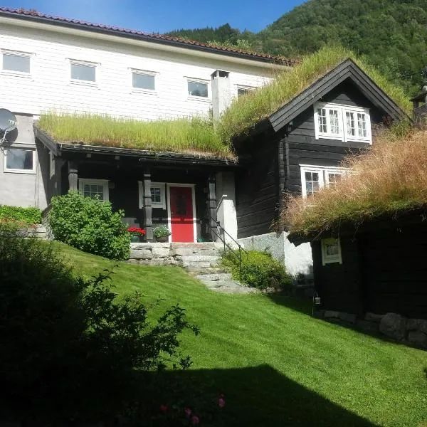 Flotunet - Anestova, hotell i Geiranger