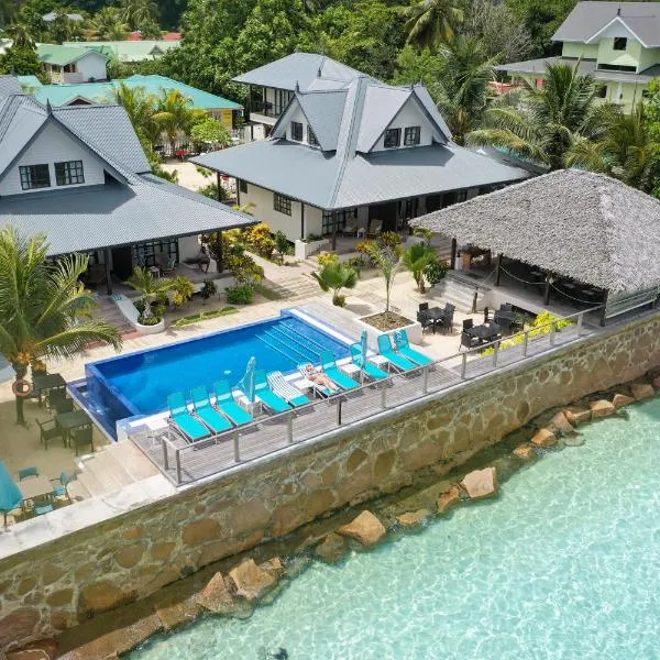 Le Nautique Waterfront Hotel La Digue – hotel w mieście La Digue