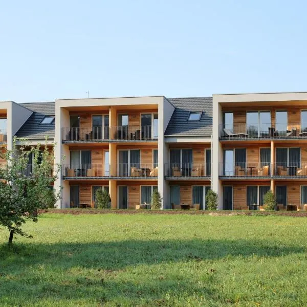 Hotel Restaurant zur Marienburg, viešbutis mieste Briedeler Heck