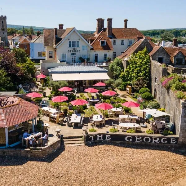 The George Hotel and Beach Club, hotel u gradu 'Freshwater'