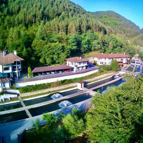 Fisherman's Hut Family Hotel: Lyaskovo şehrinde bir otel