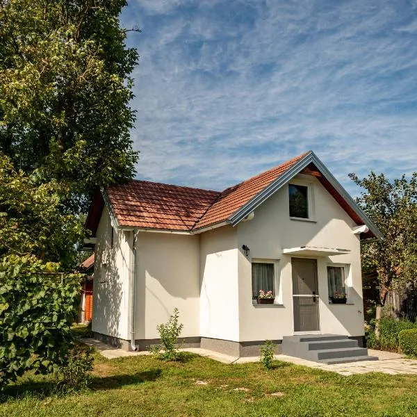 Holiday Home Navis, hotel u Karlovcu