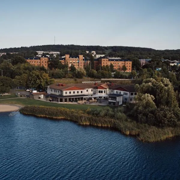 Hasse på Sjökanten Hotell & Restaurang, hotel sa Jönköping