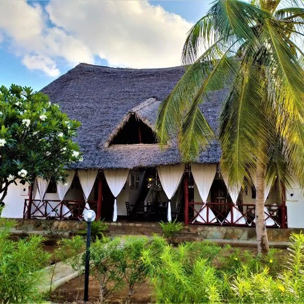 Karibuni Jeds Villas 85 & 86, hotel en Mambrui