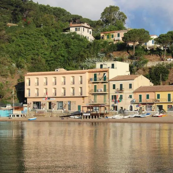 Hotel l'Approdo, hotel en Porto Azzurro