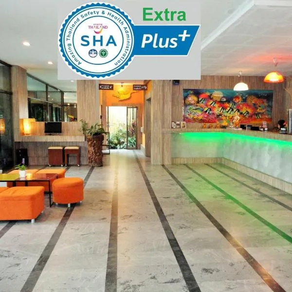 La Moon At Phuket - SHA Extra Plus, hotelli Phuket Townissa