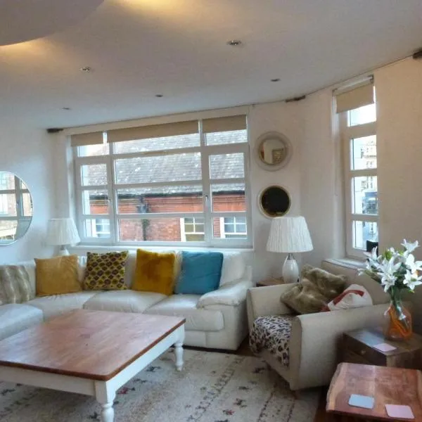 Lovely 2 bed flat in the VERY CENTRE of Newcastle – hotel w mieście Newcastle upon Tyne