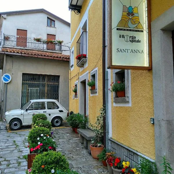 Il Borgo Ospitale - Albergo Diffuso – hotel w mieście Laino Borgo