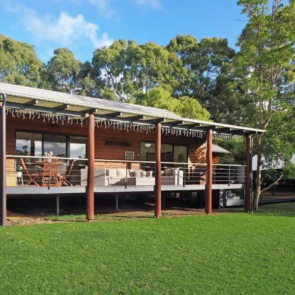 Chalet on Percheron, hotel din Margaret River