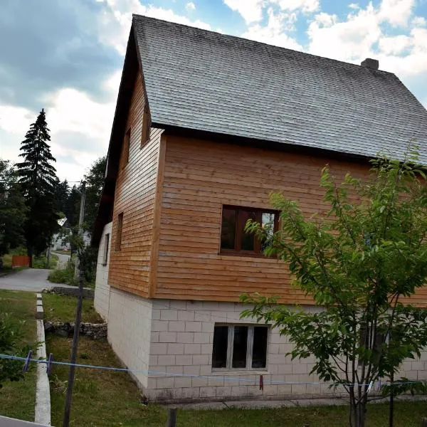 Srna Chalet - Rooms, hotel u Žabljaku