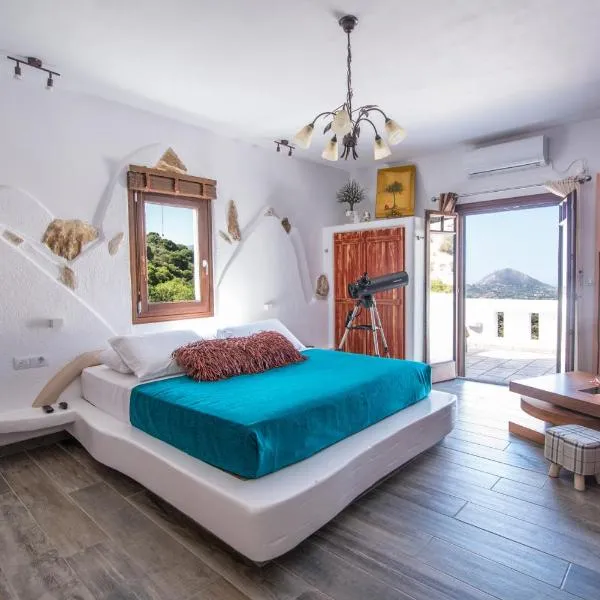 ELAIOLITHOS - Luxury Villa Suites - Adults Only, hotel sa Moutsouna Naxos