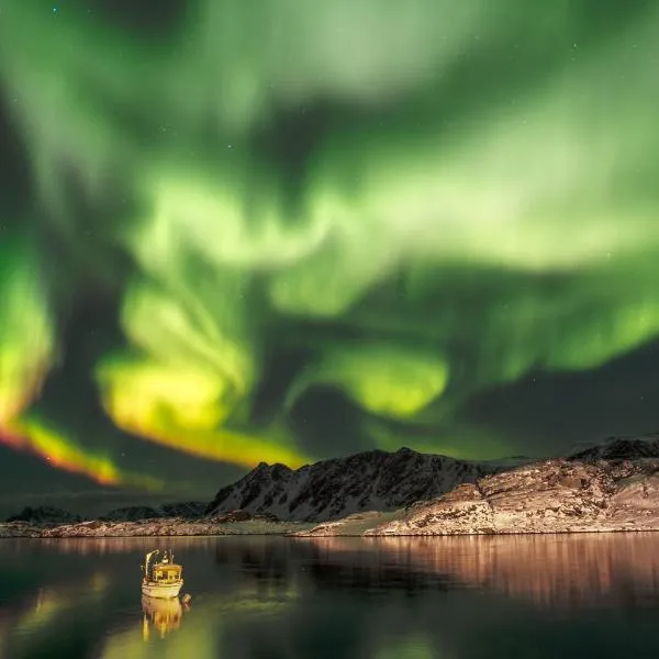 Utsikten – hotel w mieście Skarsvåg