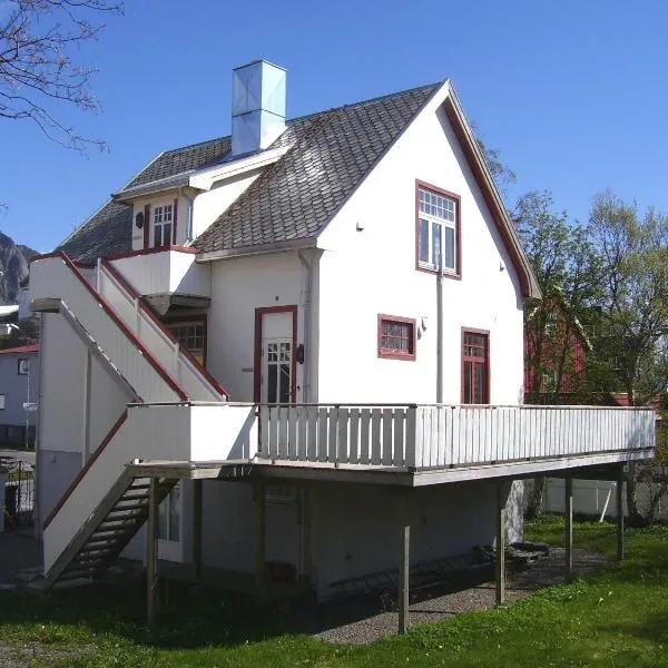 Villa Svolvær, hotell i Svolvær