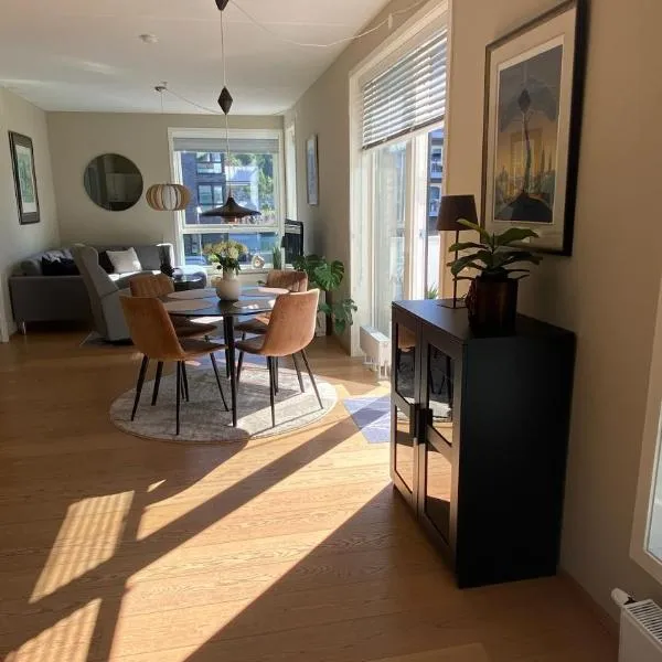 City Center (2bedroom/1bath/Balcony) Sørenga, hotell i Oslo