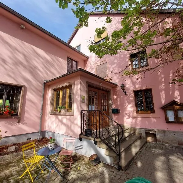 Auberge De La Foret - Logis, hotel v destinaci Vendenheim